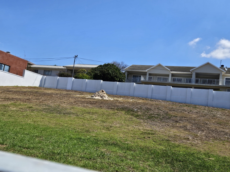 0 Bedroom Property for Sale in Wavecrest Eastern Cape